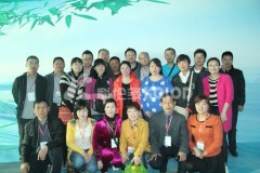 April 12, 2013 to 14, the company organized a group of employees to participate in the three day tour of Hangzhou, the main tour of Qiandao Lake, West Lake and Wuzhen three, the second group of employees is expected to travel in October this year